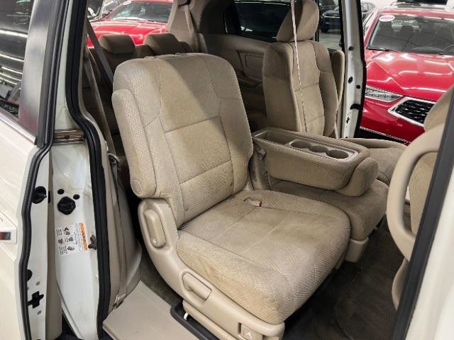 Used 2016 Honda Odyssey EX image 25