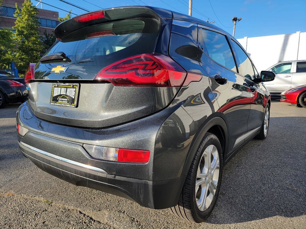 Used 2019 Chevrolet Bolt LT FWD image 5