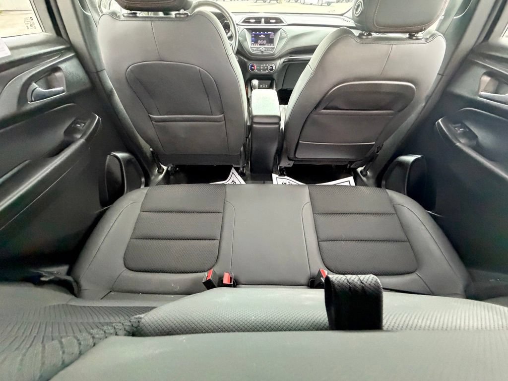 Used 2023 Chevrolet TrailBlazer RS AWD/4WD image 48