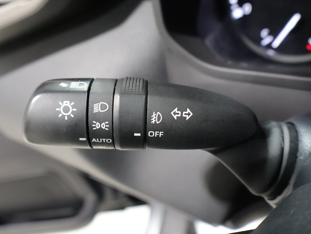 Used 2023 Toyota Tundra Limited AWD/4WD image 38