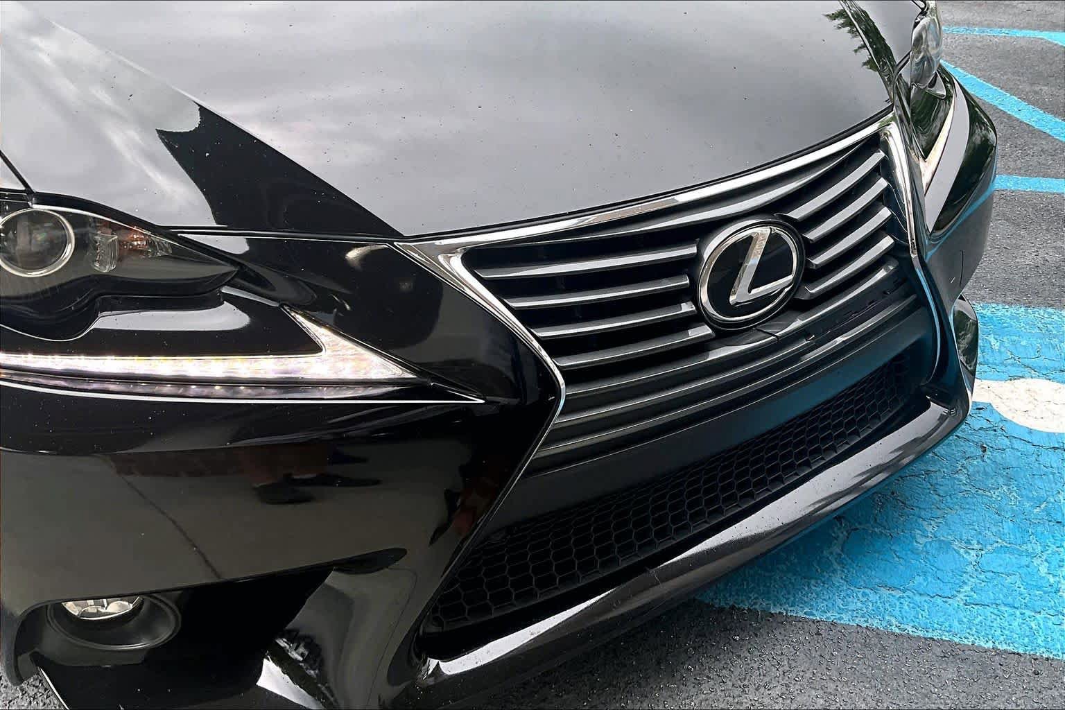 Used 2015 Lexus IS 350 w/ Navigation System Package RWD image 30