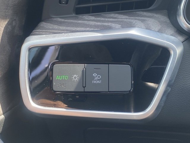 Used 2024 Audi A6 Premium Plus image 25