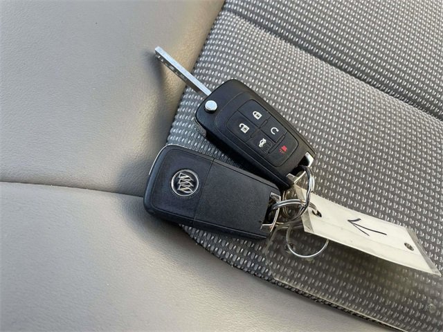 Used 2016 Buick Verano image 30