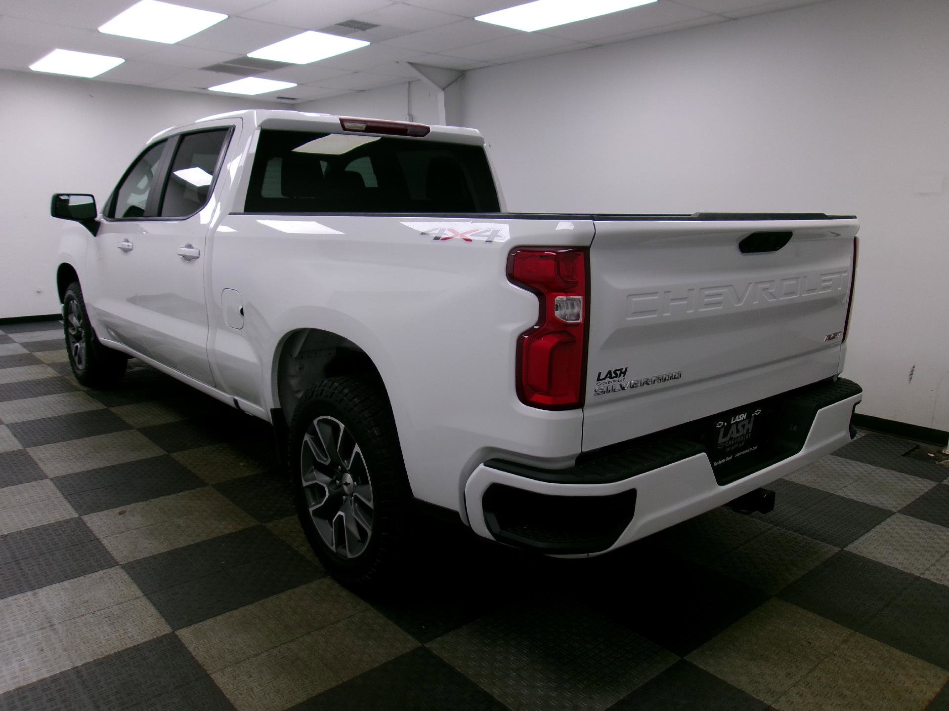 Certified 2025 Chevrolet Silverado 1500 RST AWD/4WD image 2