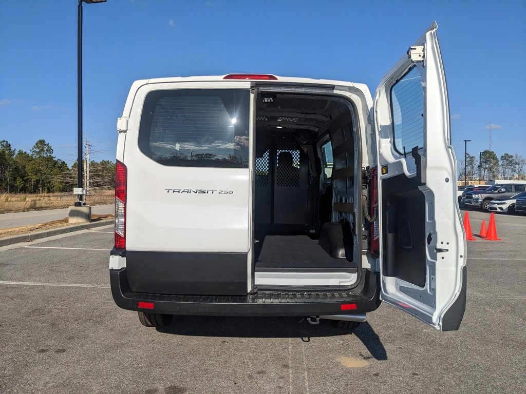 Used 2024 Ford Transit 250 Low Roof w/ Exterior Upgrade Package image 31