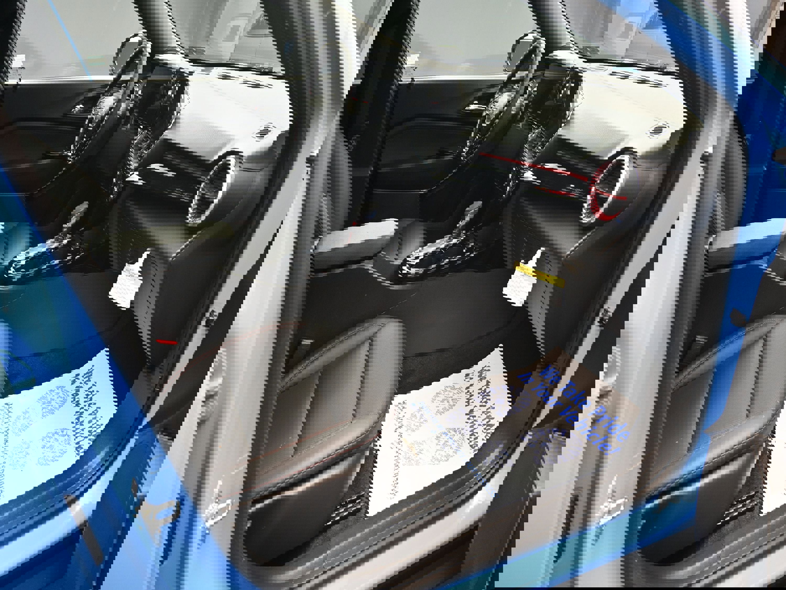 Certified 2024 Chevrolet Trax RS w/ Sunroof Package image 28