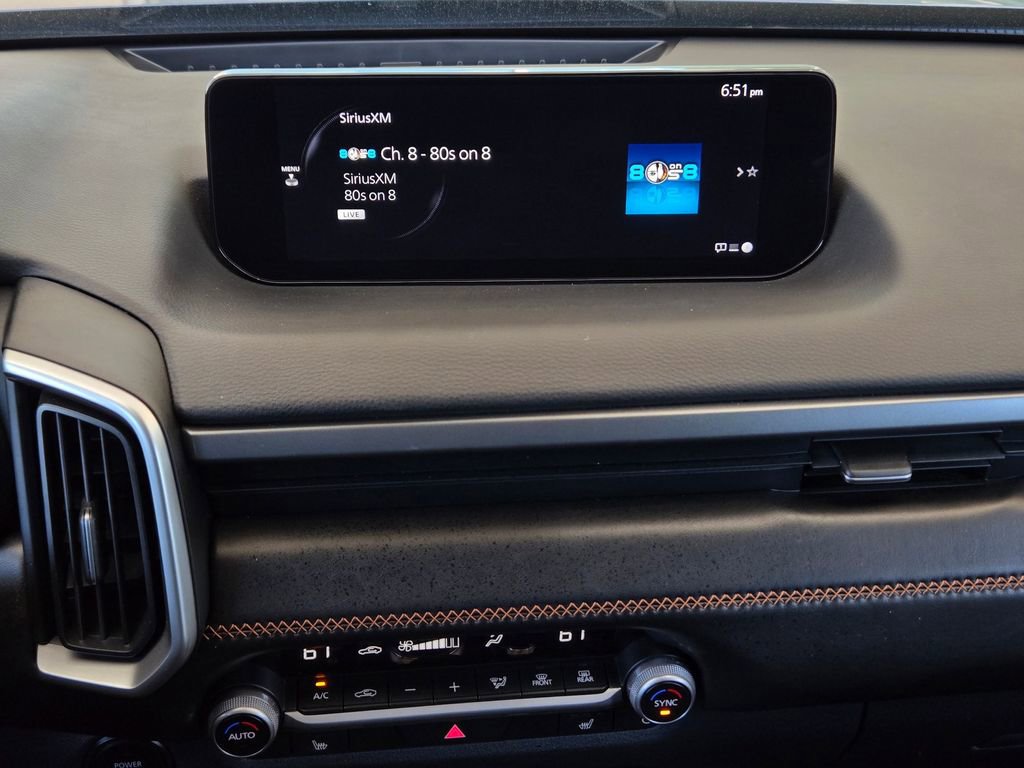 Used 2025 MAZDA CX-50 AWD 2.5 Hybrid w/ Premium Pkg image 17