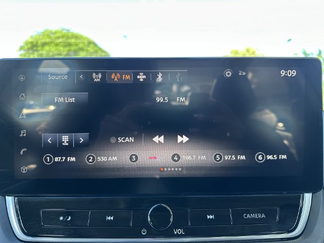 Used 2023 Nissan Altima 2.5 SL FWD image 25