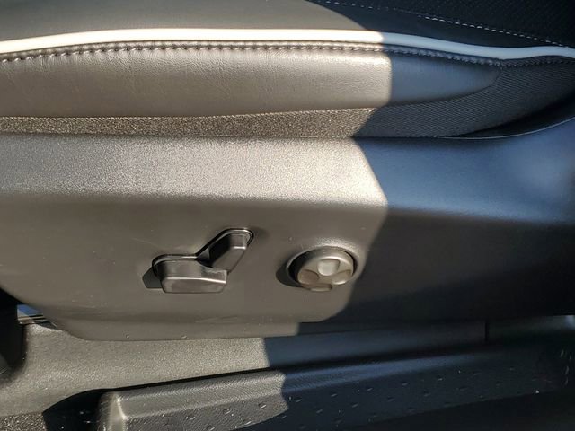 New 2026 Chrysler Pacifica Limited w/ S Appearance Package image 13