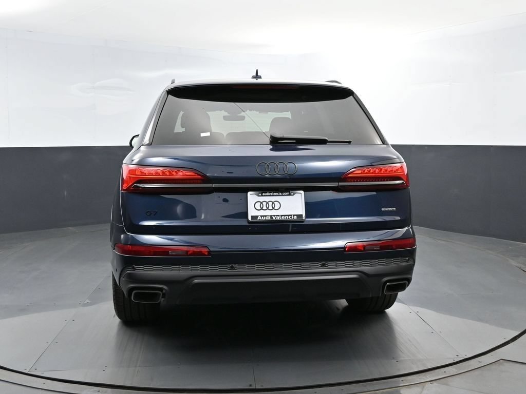 New 2026 Audi Q7 2.0T Premium AWD/4WD image 23