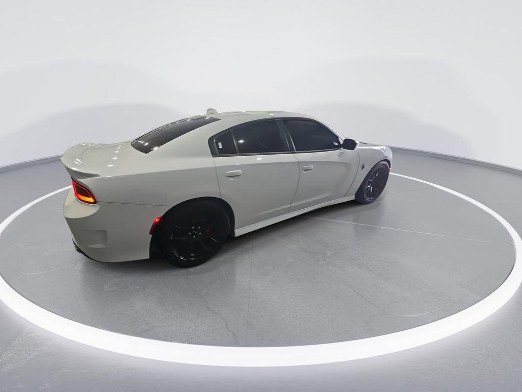 Used 2016 Dodge Charger SRT Hellcat w/ Harman/Kardon Audio Group RWD image 8