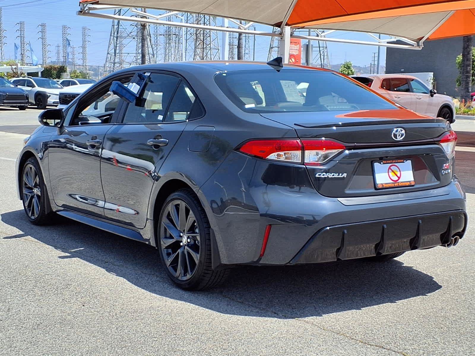 Certified 2026 Toyota Corolla SE FWD image 4