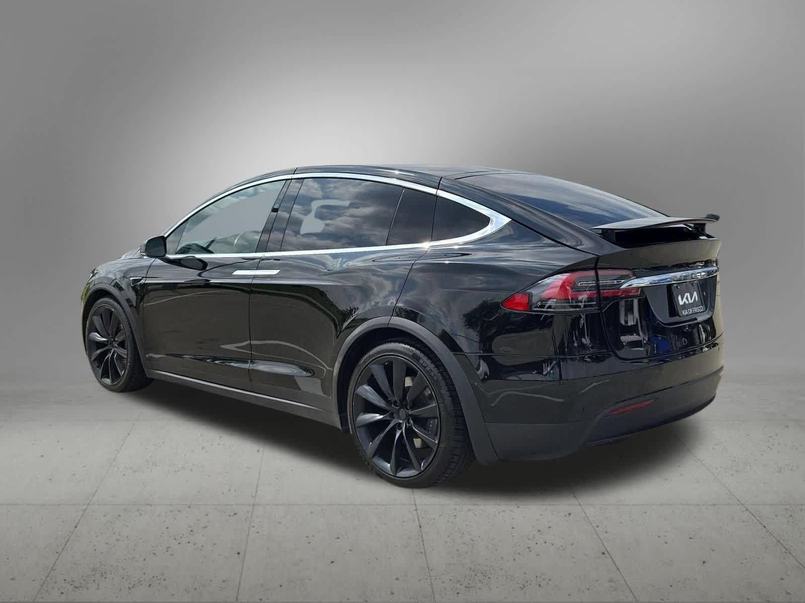 Used 2018 Tesla Model X 100D AWD/4WD image 4