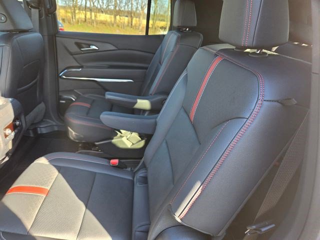 Used 2024 Chevrolet Traverse RS w/ LPO, Floor Liner Package image 18
