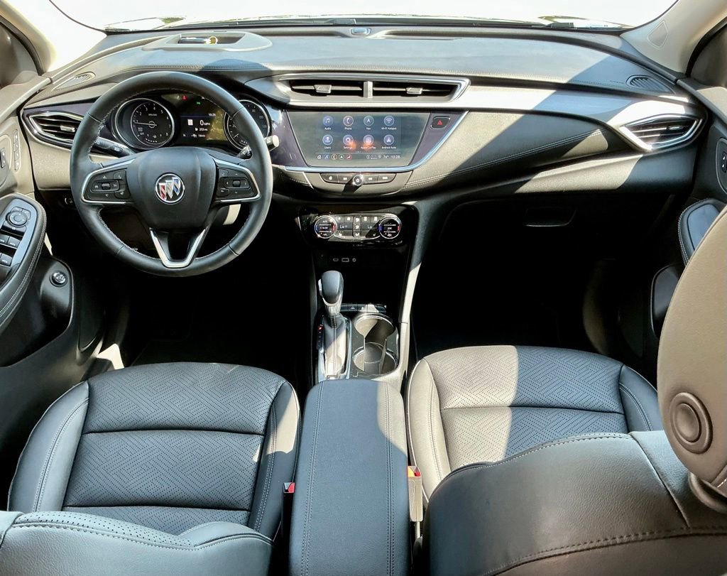 Used 2023 Buick Encore GX Essence w/ Advanced Technology Package FWD image 34