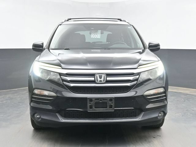 Used 2016 Honda Pilot Elite image 3
