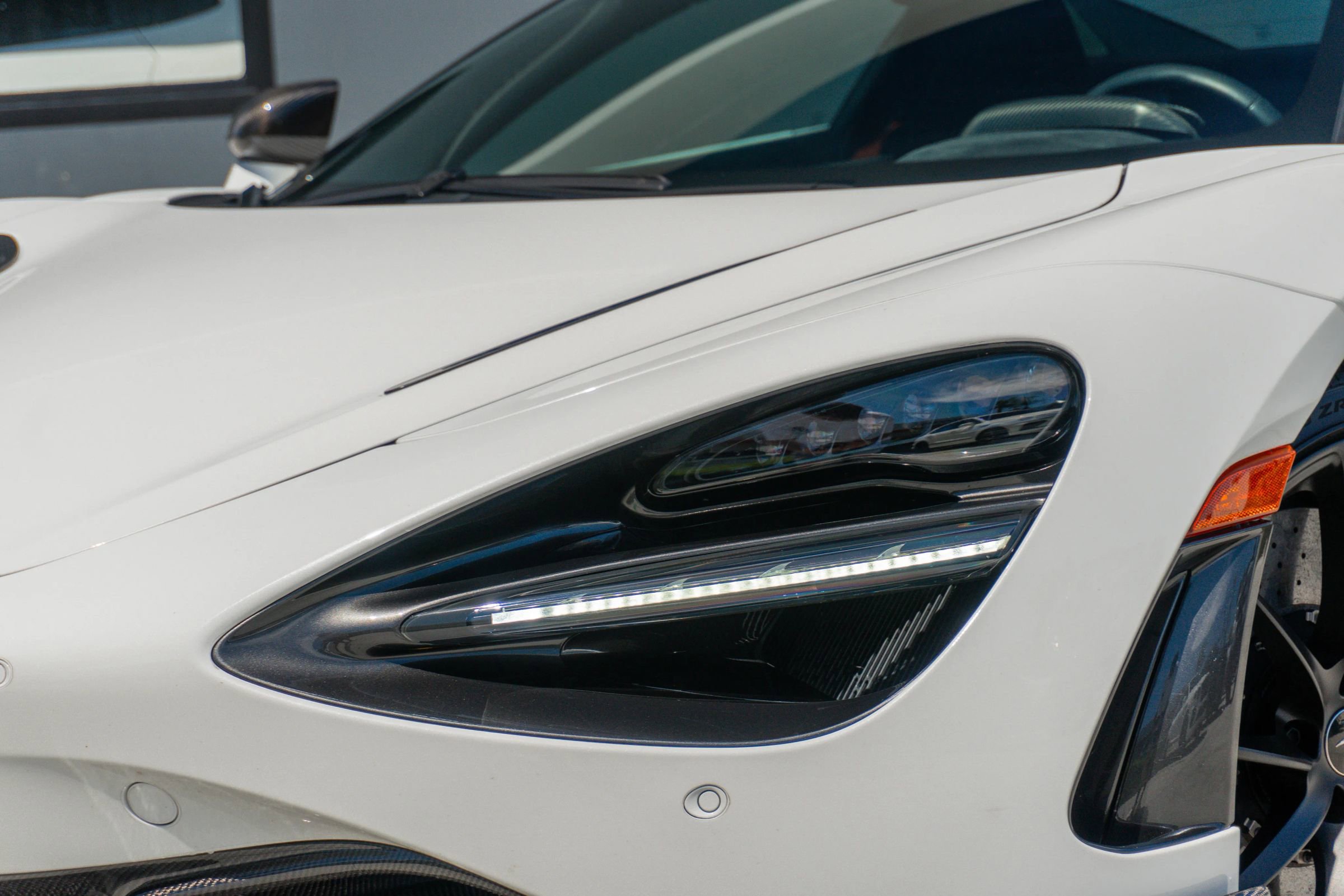 Used 2021 McLaren 720S Spider image 25