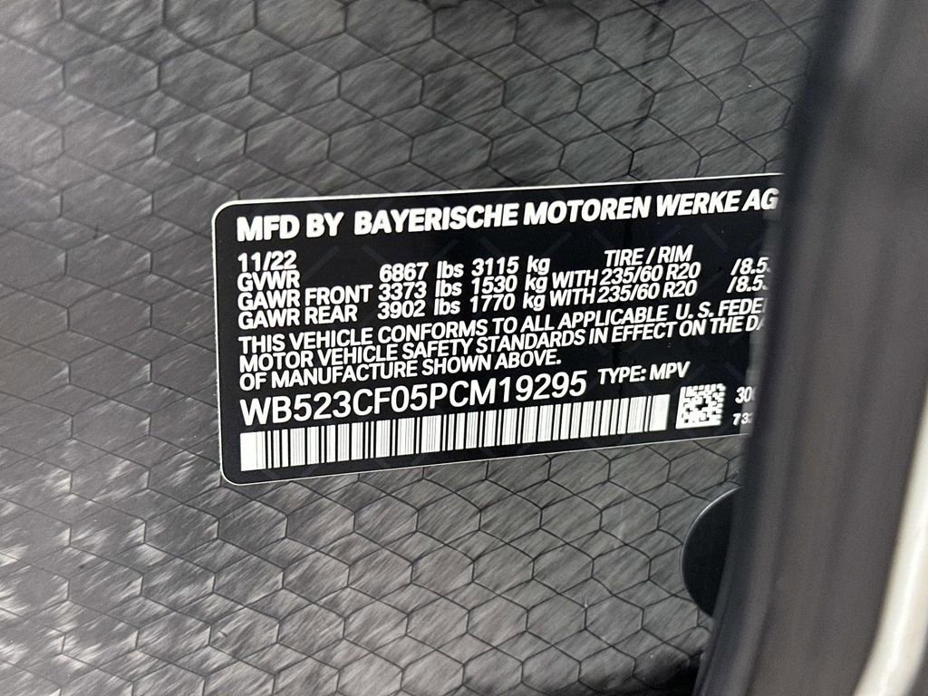 Used 2023 BMW iX xDrive50 image 41