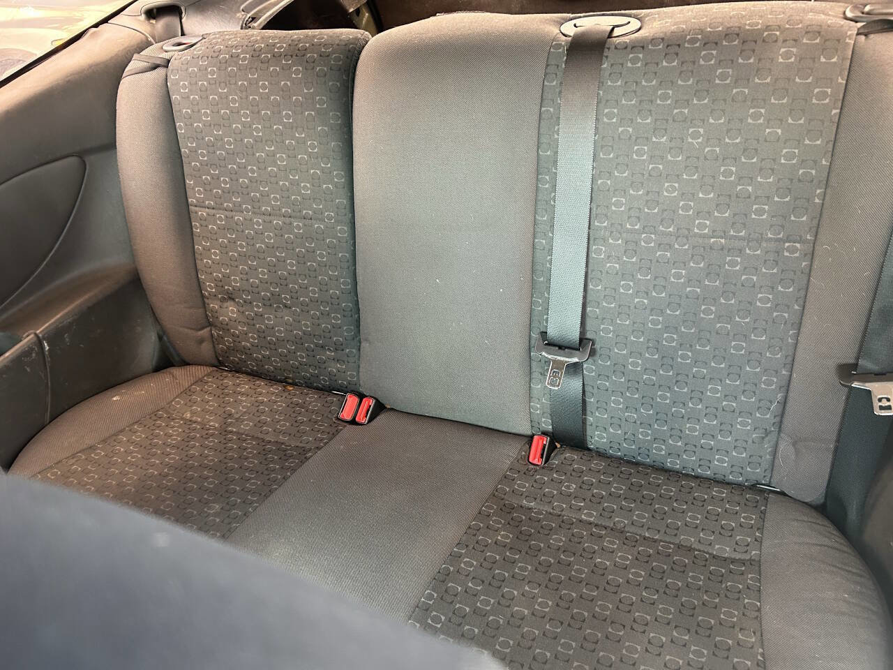 Used 2004 Ford Focus ZX3 Hatchback image 9