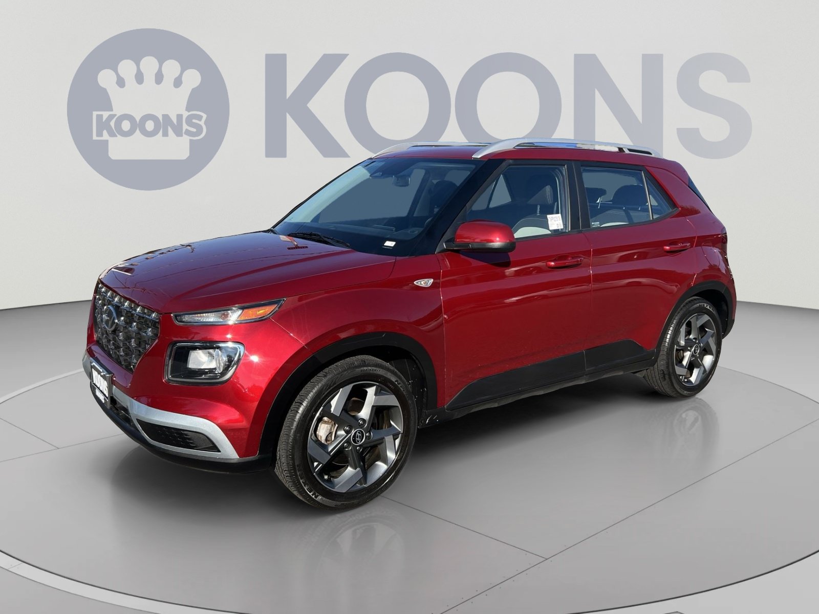 Used 2023 Hyundai Venue SEL w/ Cargo Package FWD image 1