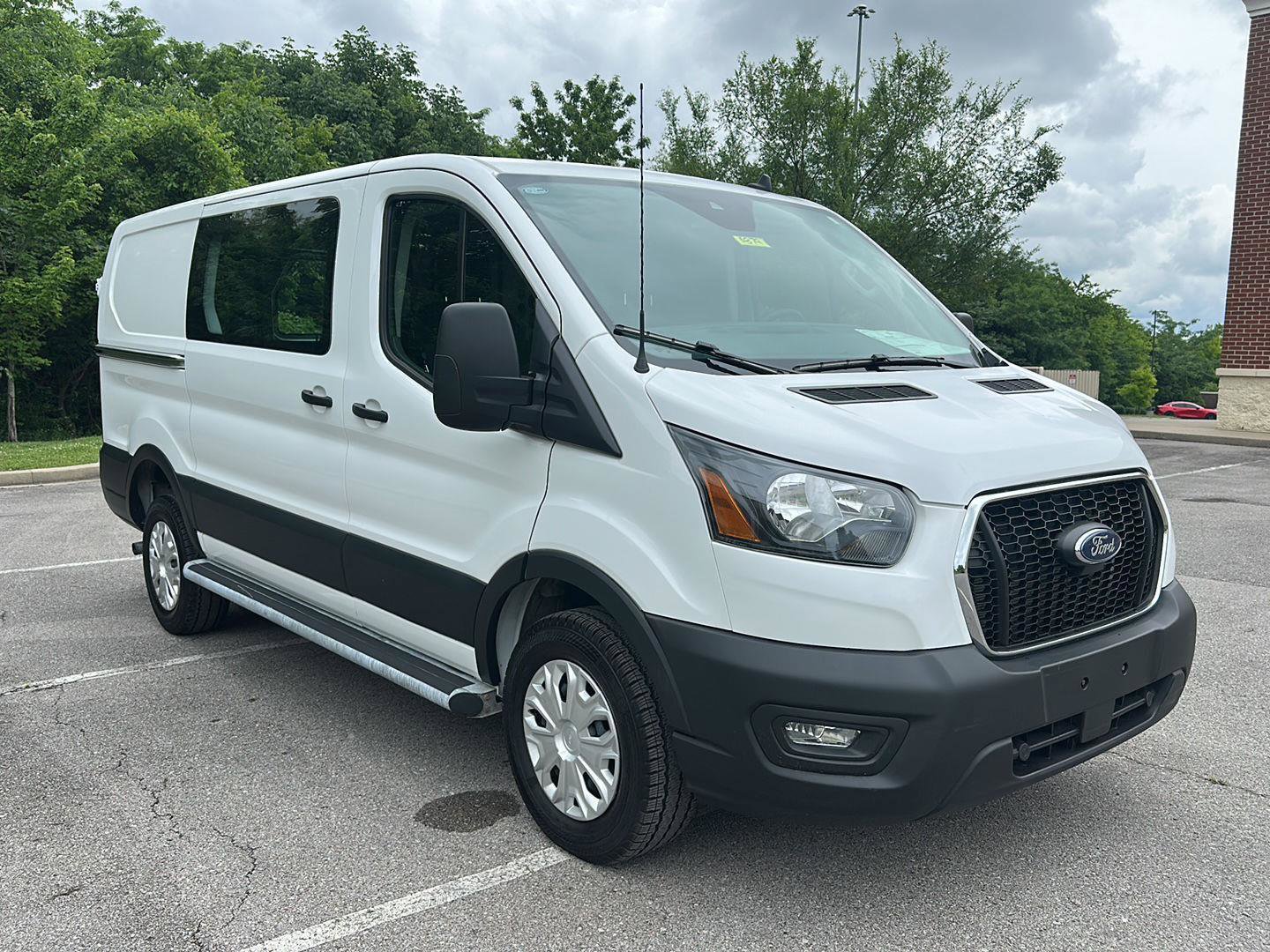 Certified 2025 Ford Transit 250 Low Roof w/ Exterior Upgrade Package RWD image 7