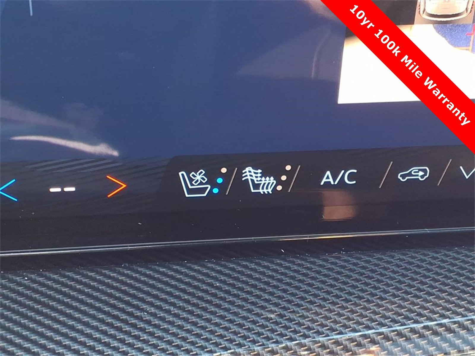 New 2026 Chevrolet Traverse High Country image 24