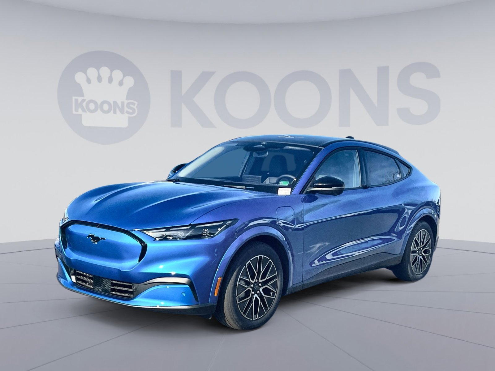 New 2025 Ford Mustang Mach-E Premium image 1