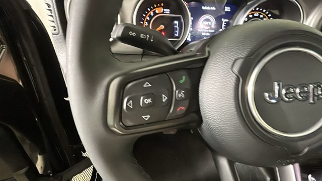 Used 2023 Jeep Wrangler Unlimited Sport w/ Cold Weather Group AWD/4WD image 15