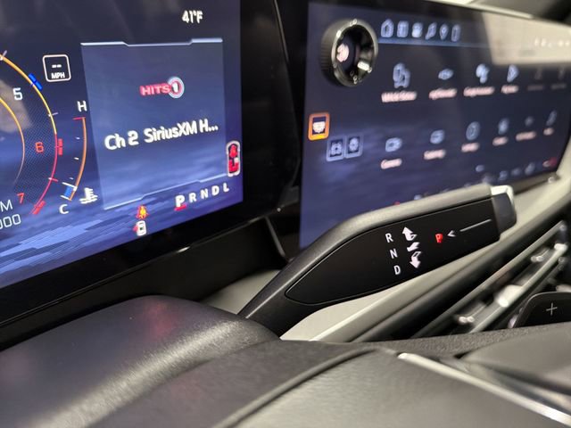 New 2026 Chevrolet Traverse LT w/ LPO, Floor Liner Package image 30