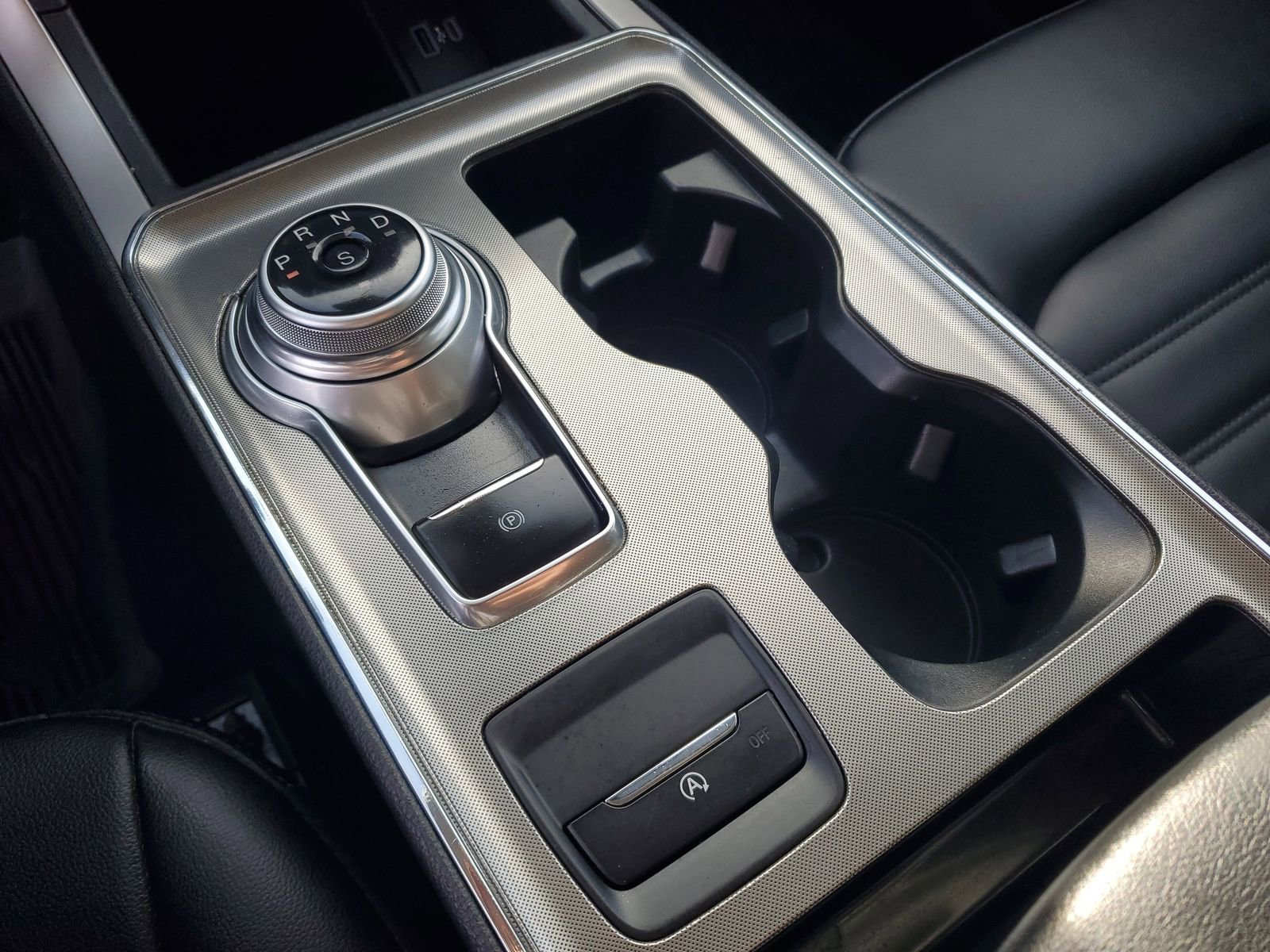 Certified 2022 Ford Edge SEL w/ Convenience Package image 28