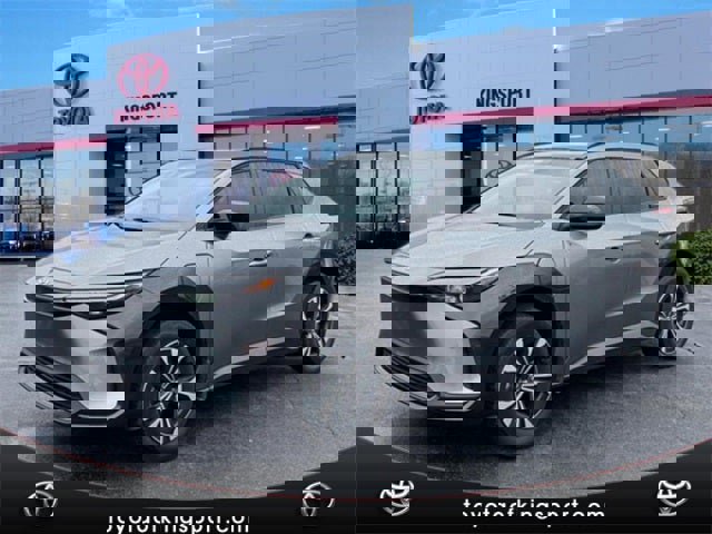 Used 2024 Toyota bZ4X XLE w/ Weather Package