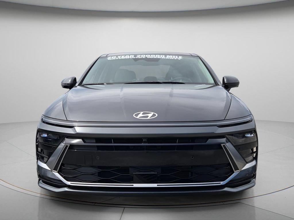 New 2026 Hyundai Sonata Limited FWD image 3