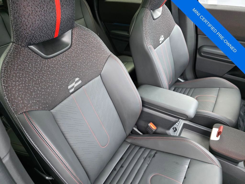 Used 2025 MINI Cooper Countryman John Cooper Works w/ Comfort Package Max AWD/4WD image 25
