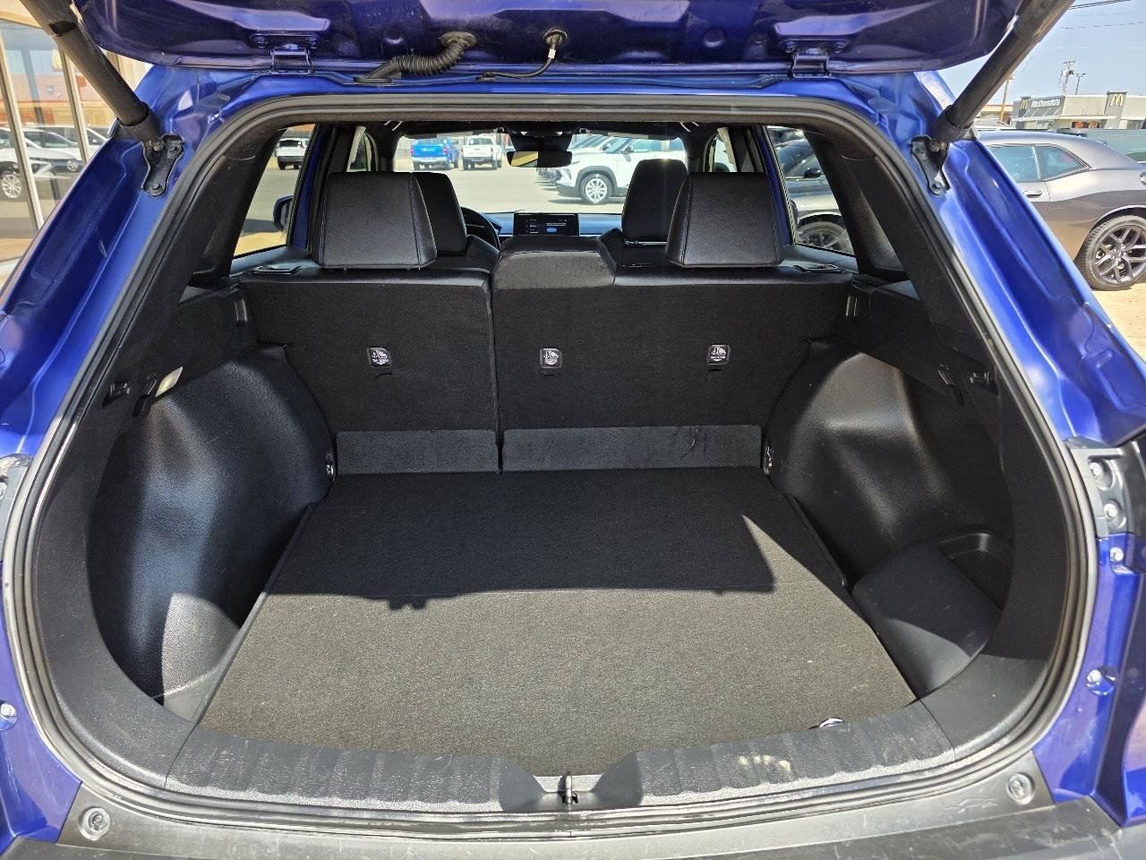Used 2023 Toyota Corolla Cross AWD Hybrid w/ Convenience Package image 26