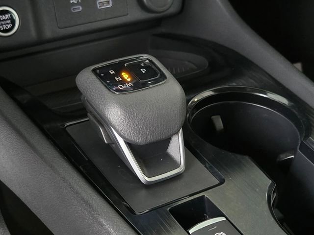 Used 2023 Nissan Rogue SV AWD/4WD image 28