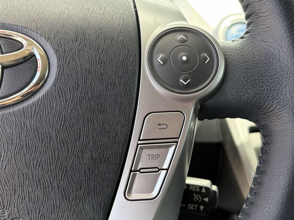 Certified 2017 Toyota Prius V FWD image 41