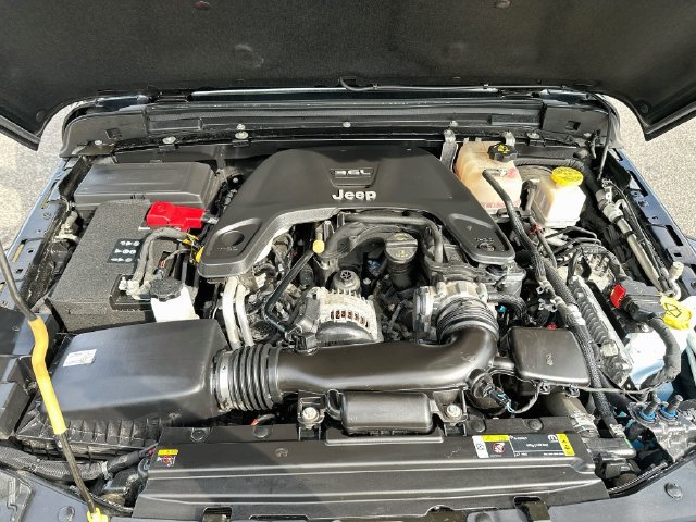 Used 2021 Jeep Gladiator Overland AWD/4WD image 29