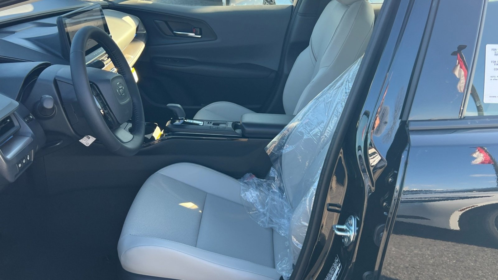 New 2026 Toyota Prius XLE image 10