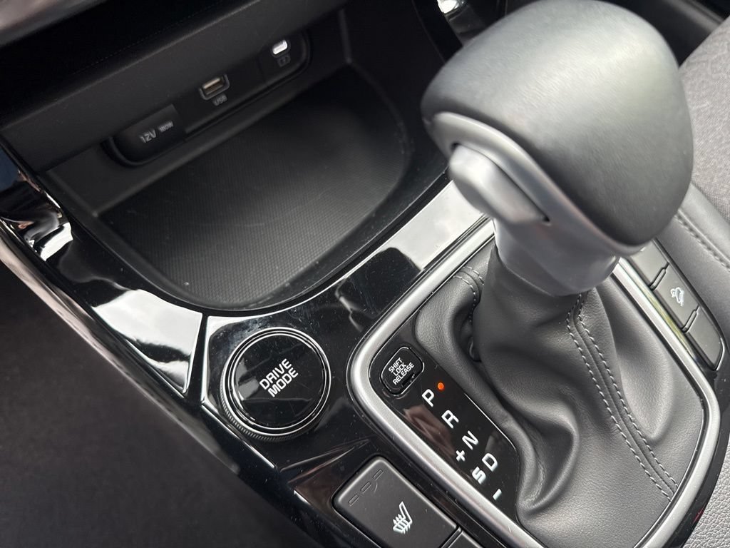 Certified 2025 Kia Seltos X-Line AWD/4WD image 39