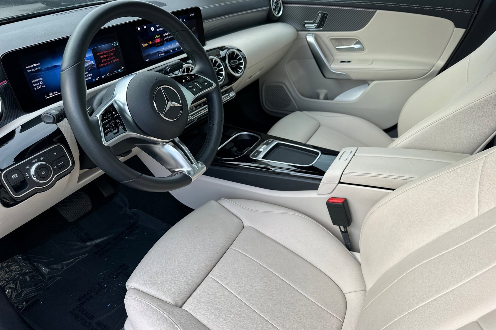 Certified 2025 Mercedes-Benz CLA 250 image 10