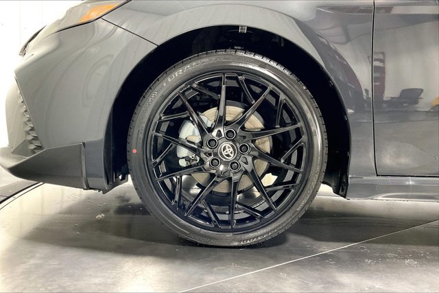 New 2026 Toyota Camry SE AWD/4WD image 12