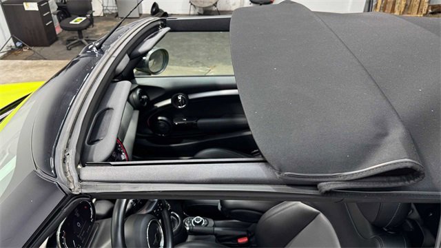 Used 2022 MINI Cooper S image 32