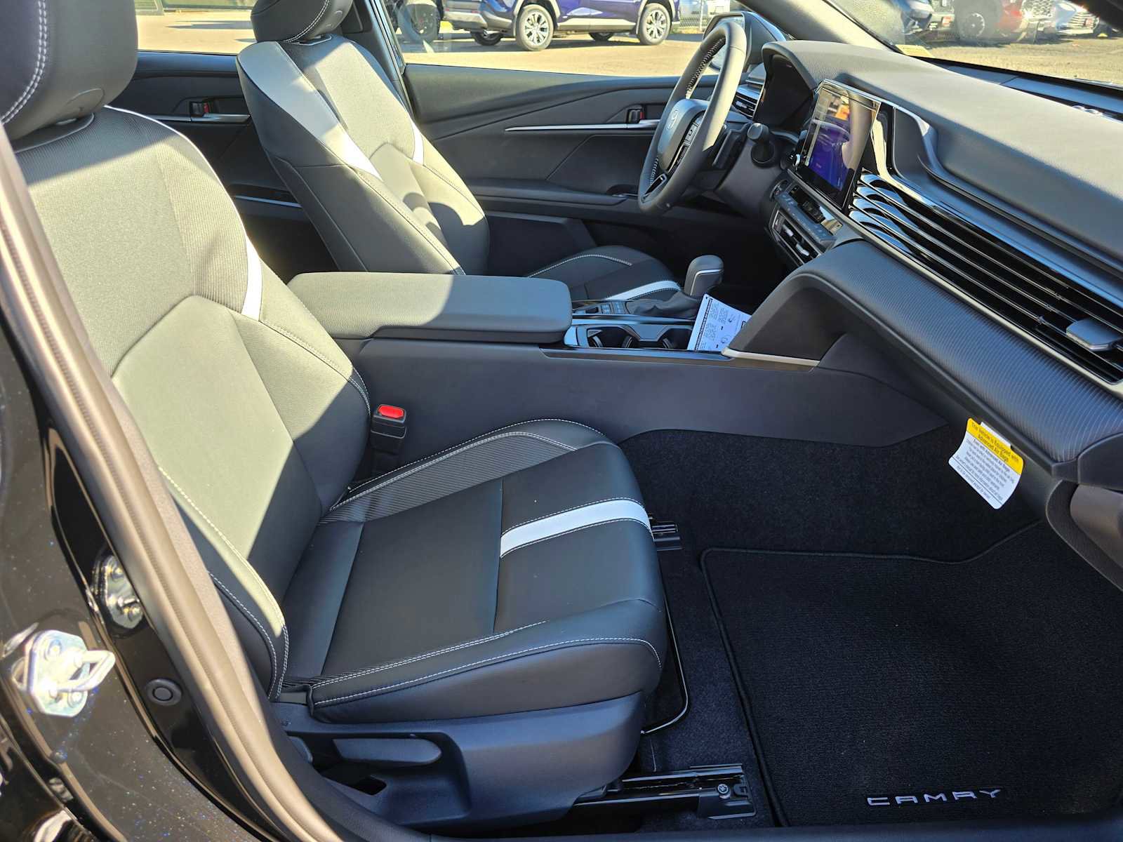 Used 2026 Toyota Camry SE FWD image 13