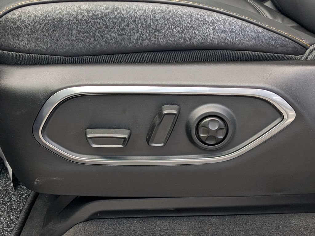 New 2026 Jeep Grand Wagoneer 4WD image 20