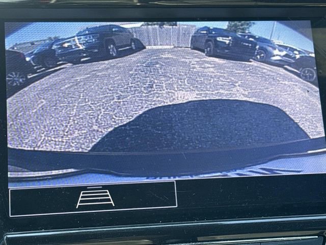 Used 2023 Chevrolet TrailBlazer RS w/ Sun and Liftgate Package image 32