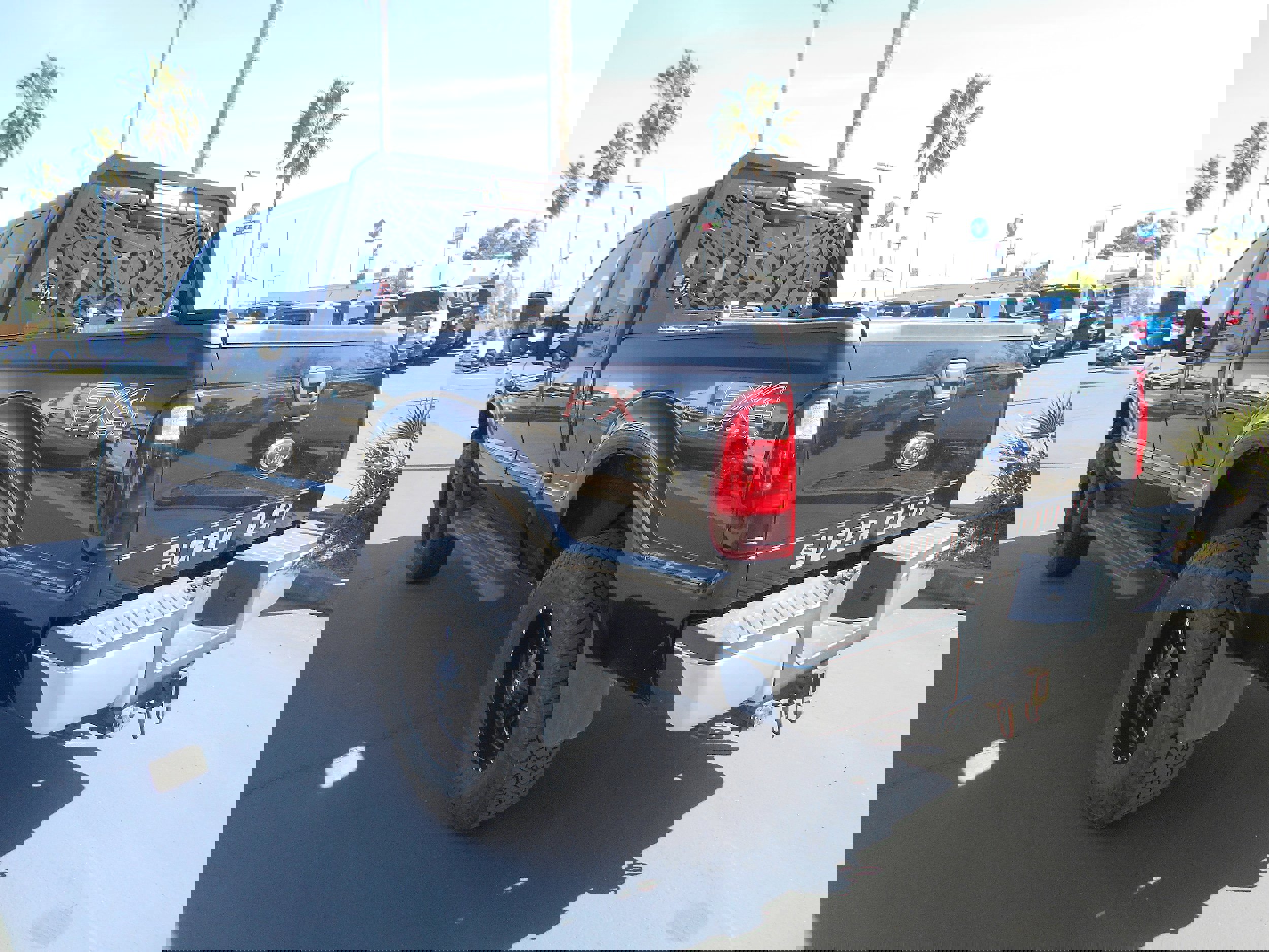 Used 2016 Ford F350 XLT w/ XLT Interior Package image 4