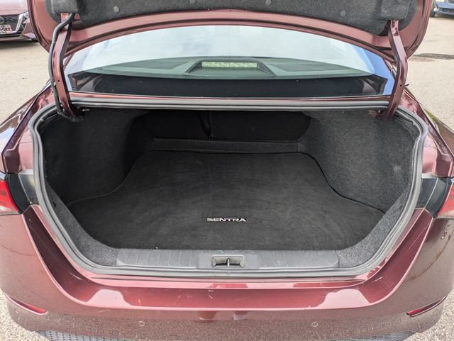 Used 2022 Nissan Sentra SV FWD image 30