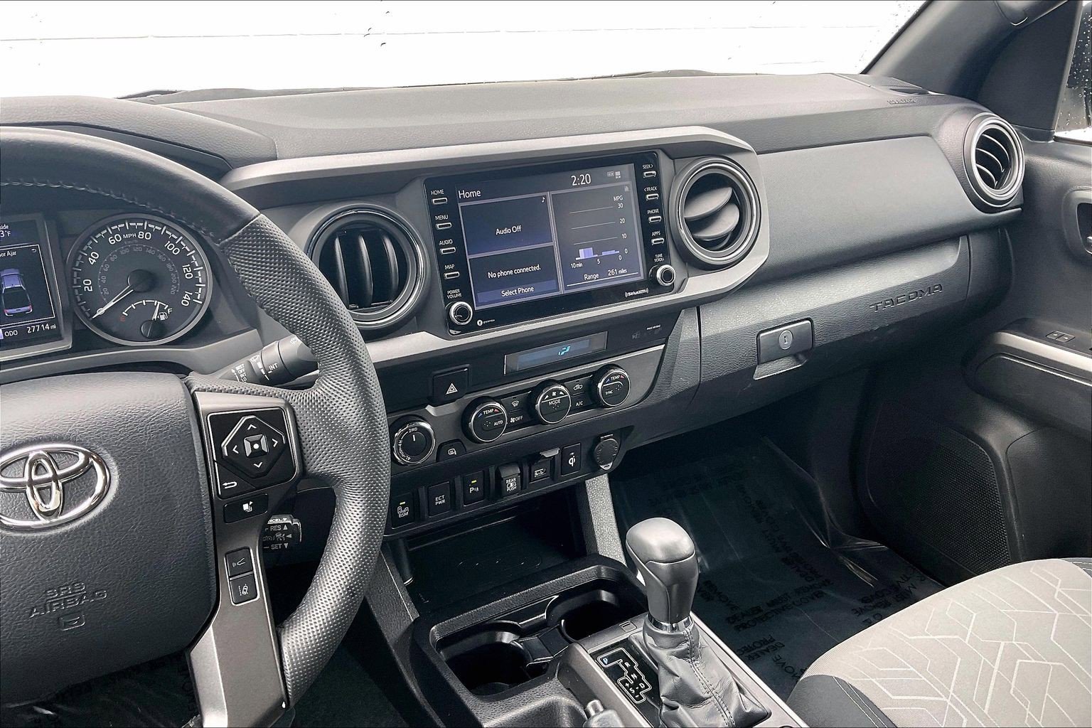 Used 2023 Toyota Tacoma TRD Off-Road w/ Technology Package AWD/4WD image 7
