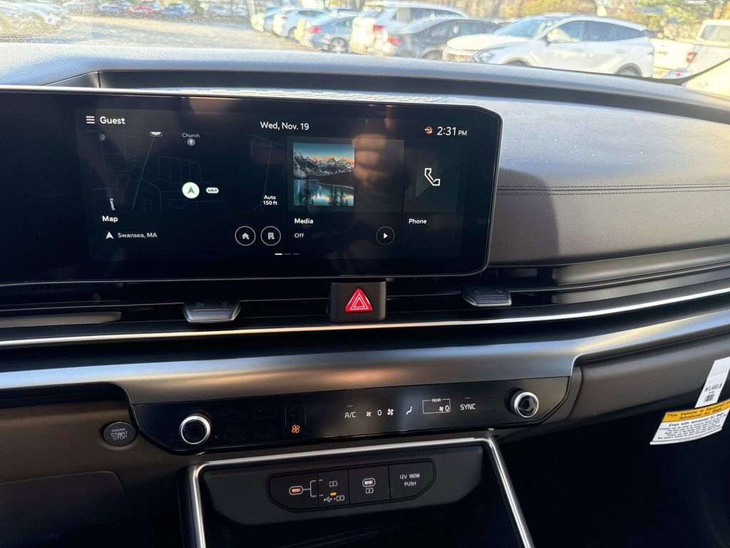 New 2026 Kia Carnival LX image 9