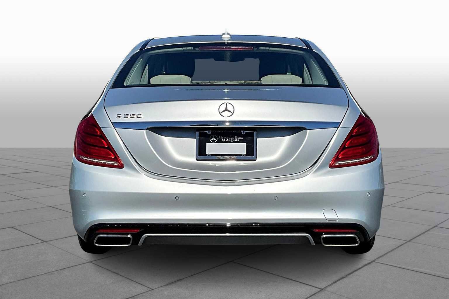 Used 2015 Mercedes-Benz S 550 Sedan image 5